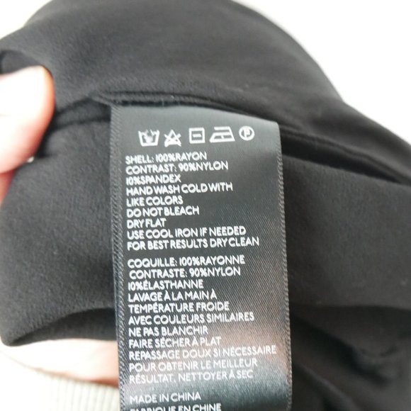 Sui by Anna Sui Black Blouse Silky with Lace and Embroider Details Large - Picture 8 of 16